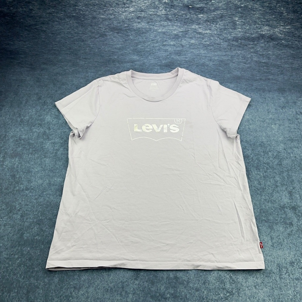 Levis Womens XL Graphic Tee Lavender Purple Metallic Silver Batwing Logo Shirt